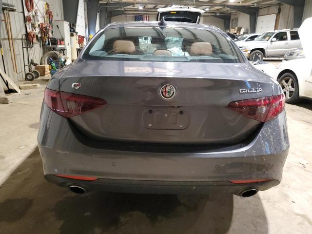 ZARFAEDN2J7587732 - 2018 ALFA ROMEO GIULIA Q4 石墨色 照片 6