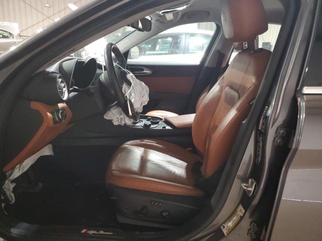 ZARFAEDN2J7587732 - 2018 ALFA ROMEO GIULIA Q4 石墨色 照片 7