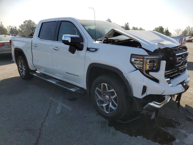 3GTUUDET7NG644825 - 2022 GMC SIERRA K1500 SLT WHITE photo 4