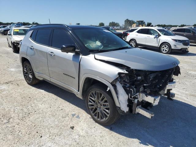 3C4NJDCN6PT534585 - 2023 JEEP COMPASS LIMITED SILVER photo 4