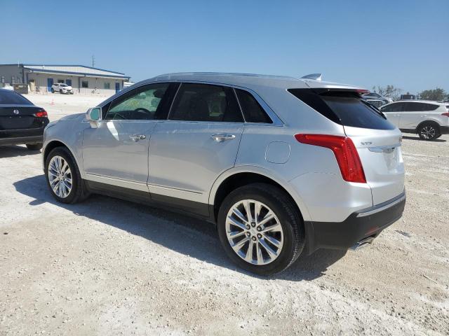 1GYKNERS6KZ239704 - 2019 CADILLAC XT5 PREMIUM LUXURY SILVER photo 2