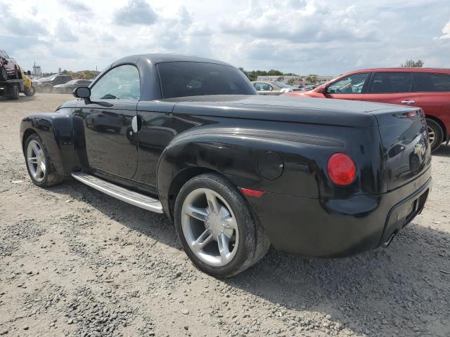 1GCES14P64B107626 - 2004 CHEVROLET SSR 黑色 照片 2