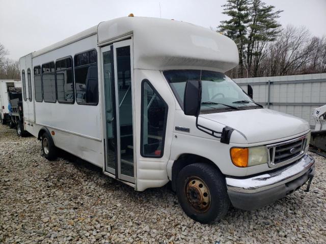 2006 FORD ECONOLINE E450 SUPER DUTY CUTAWAY VAN, 