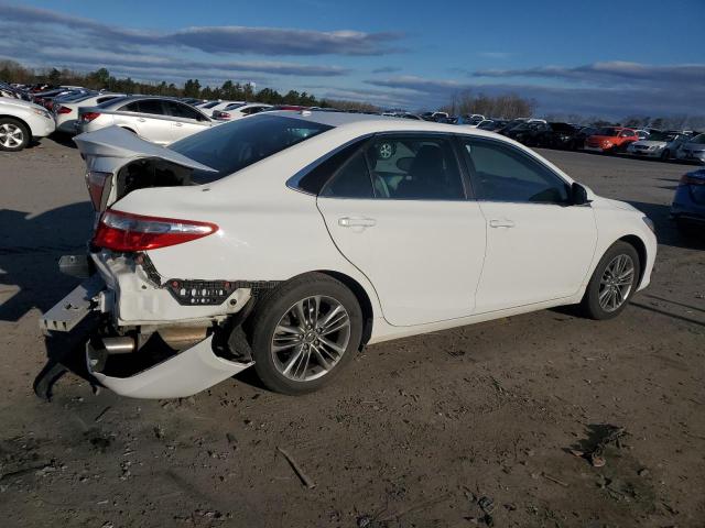 4T1BD1FK0GU191364 - 2016 TOYOTA CAMRY HYBRID WHITE photo 3