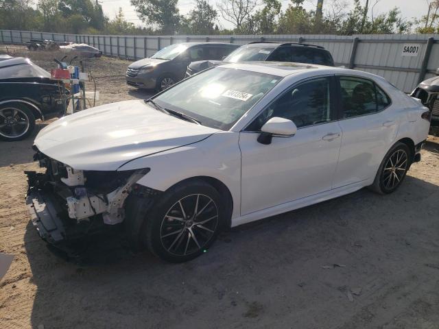 4T1S11AK0PU785937 - 2023 TOYOTA CAMRY SE NIGHT SHADE WHITE photo 1