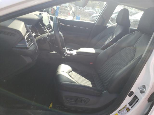 4T1S11AK0PU785937 - 2023 TOYOTA CAMRY SE NIGHT SHADE WHITE photo 7