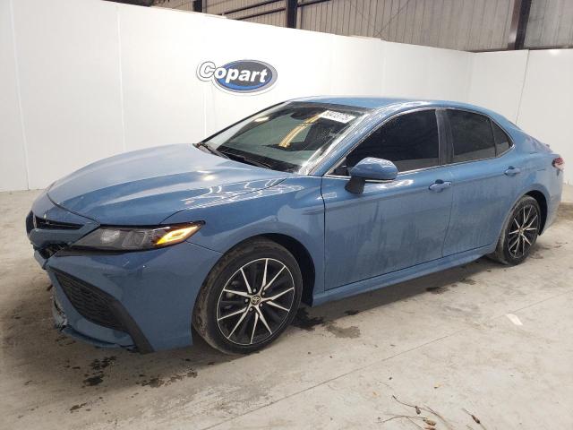 4T1G11AK5PU096613 - 2023 TOYOTA CAMRY SE NIGHT SHADE BLUE photo 1