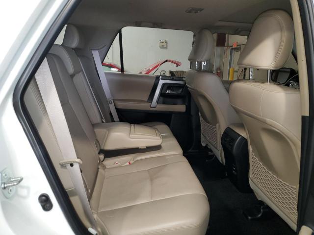 JTEBU5JR4G5300608 - 2016 TOYOTA 4RUNNER SR5/SR5 PREMIUM 白色 照片 11