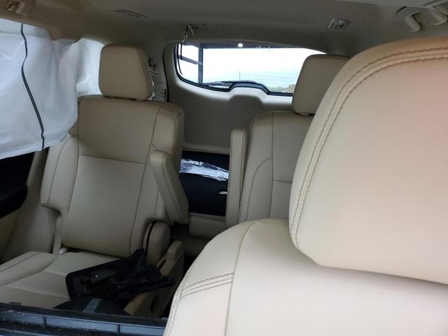 5TDKZRFH5KS553176 - 2019 TOYOTA HIGHLANDER SE WHITE photo 10