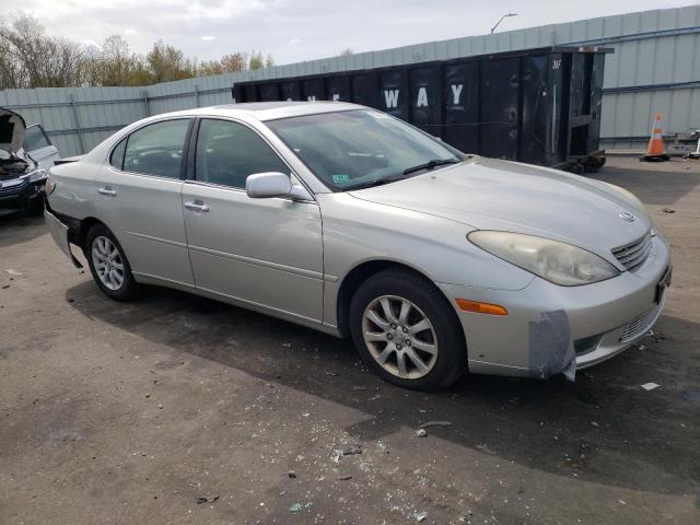 JTHBF30G320009055 - 2002 LEXUS ES 300 SILVER photo 4