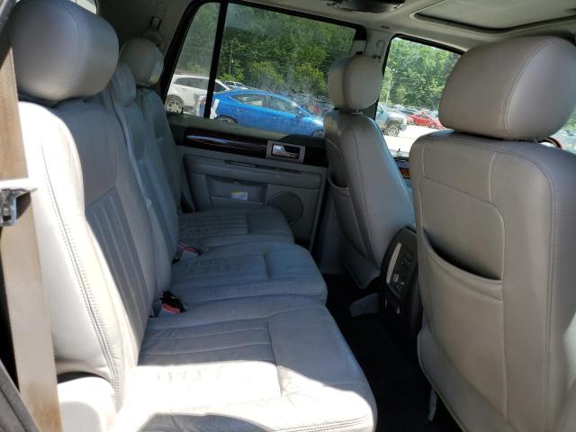 5LMFU27525LJ17394 - 2005 LINCOLN NAVIGATOR 银色 照片 10