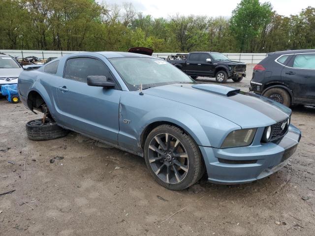 1ZVFT82H675203469 - 2007 FORD MUSTANG GT BLUE photo 4