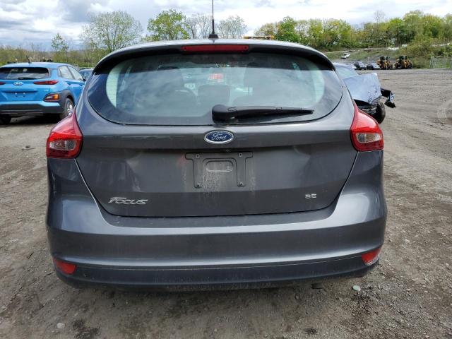 1FADP3K21GL256627 - 2016 FORD FOCUS SE GRAY photo 6