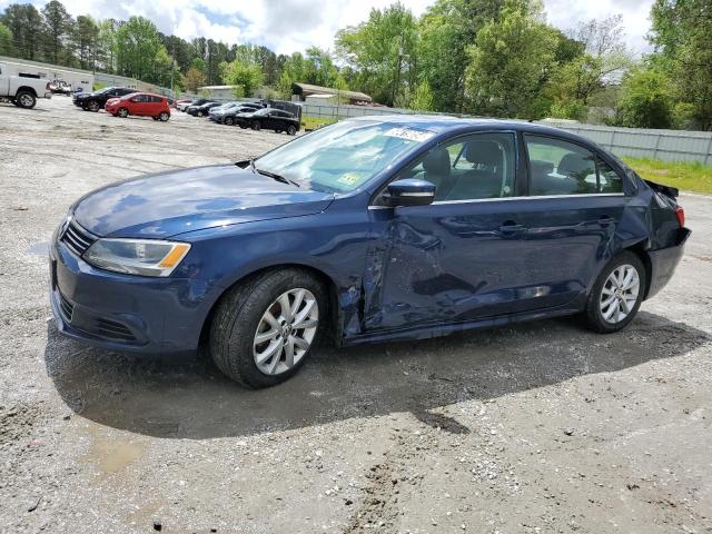 3VWD17AJ5EM399942 - 2014 VOLKSWAGEN JETTA SE BLUE photo 2