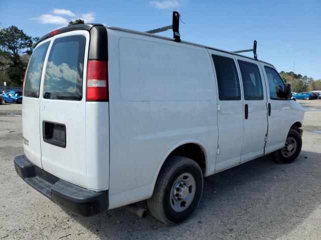 1GCWGFBA7D1151769 - 2013 CHEVROLET EXPRESS G2 WHITE photo 3