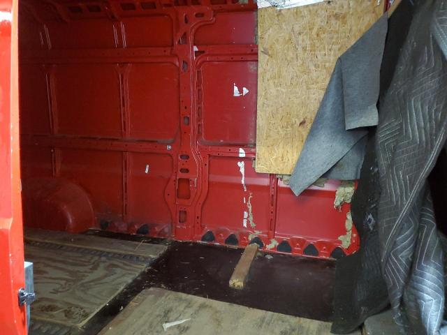 3C6URVJG9JE108231 - 2018 RAM PROMASTER 3500 HIGH წითელი ფოტო 11