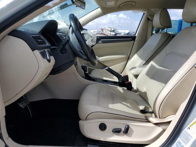 1VWDT7A37HC049343 - 2017 VOLKSWAGEN PASSAT R-LINE Սպիտակ լուսանկար 7