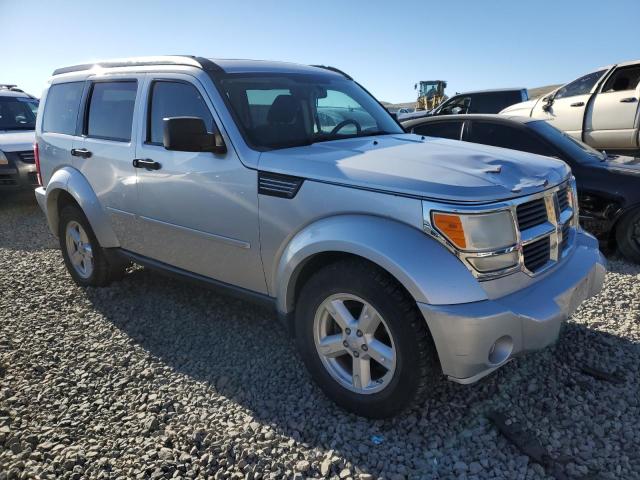 1D8GU58K07W565802 - 2007 DODGE NITRO SLT SILVER photo 4