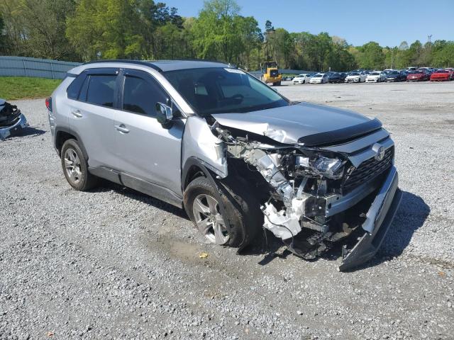 2T3P1RFVXNC305111 - 2022 TOYOTA RAV4 XLE SILVER photo 4