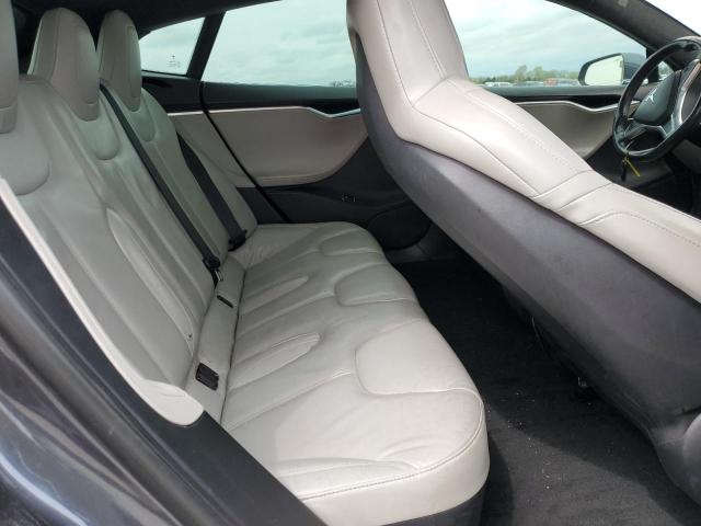 5YJSA1E2XGF130062 - 2016 TESLA MODEL S ნაცრისფერი ფოტო 10