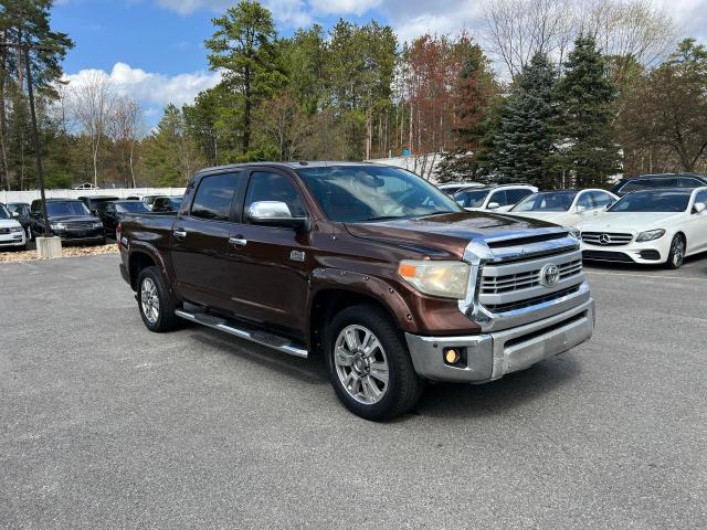 5TFGY5F1XEX162690 - 2014 TOYOTA TUNDRA CREWMAX PLATINUM BROWN photo 2