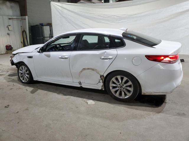 5XXGU4L39GG107833 - 2016 KIA OPTIMA EX WHITE photo 2