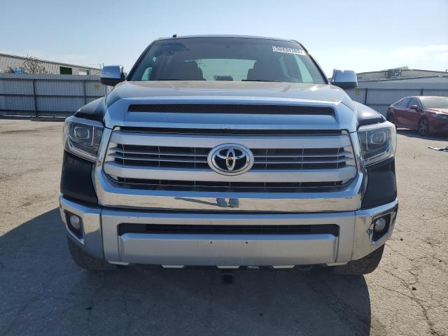 5TFAY5F12EX404586 - 2014 TOYOTA TUNDRA CREWMAX PLATINUM შავი ფოტო 5