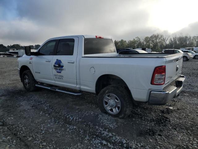 3C6UR5DL6NG119819 - 2022 RAM 2500 BIG HORN/LONE STAR WHITE photo 2
