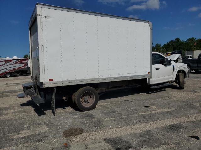 1FDUF5GY4JDA01456 - 2018 FORD F550 SUPER DUTY WHITE photo 3