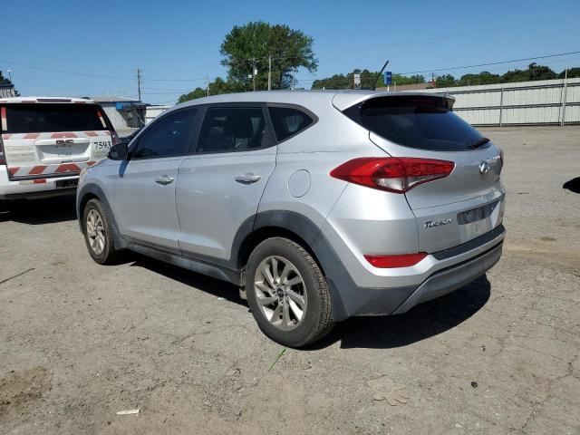 KM8J23A46GU117923 - 2016 HYUNDAI TUCSON SE SILVER photo 2