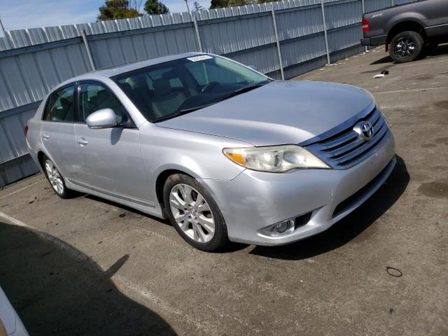 4T1BK3DBXBU382495 - 2011 TOYOTA AVALON BASE 蓝色 照片 4