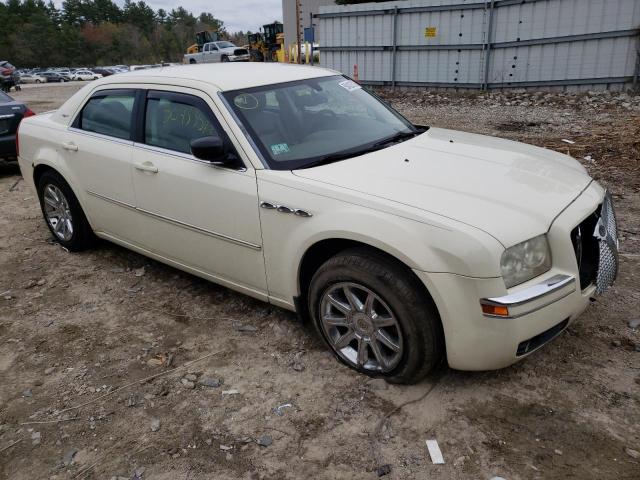 2C3LK53G88H262096 - 2008 CHRYSLER 300 TOURING WHITE photo 4