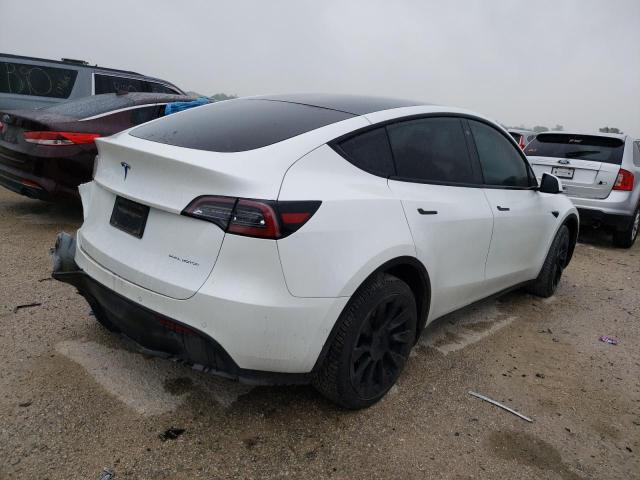 5YJYGDEE6LF012864 - 2020 TESLA MODEL Y WHITE photo 3