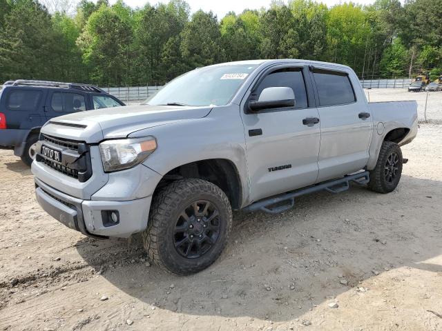 2017 TOYOTA TUNDRA CREWMAX SR5, 