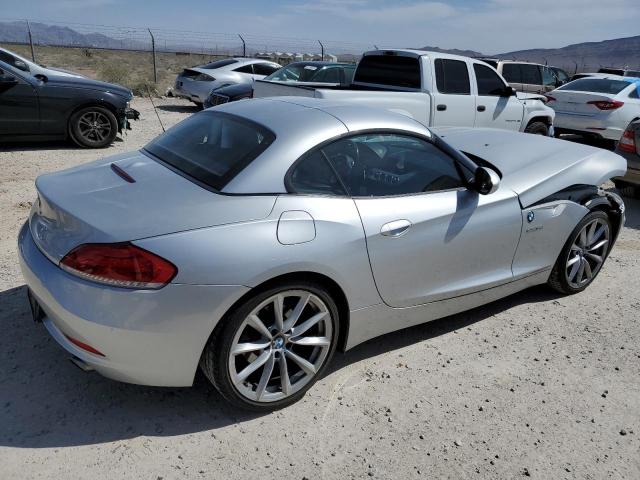 WBALM73559E351193 - 2009 BMW Z4 SDRIVE35I SILVER photo 3