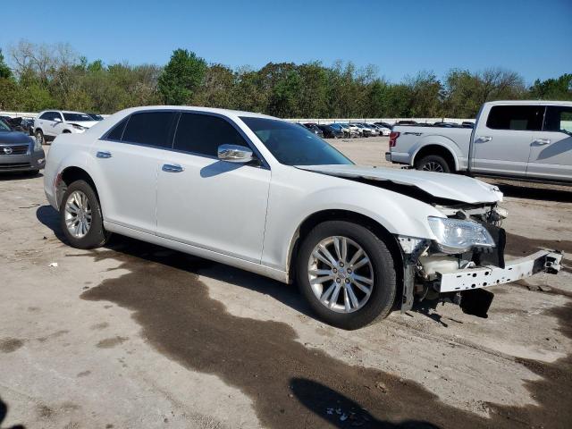 2C3CCAEG4HH564357 - 2017 CHRYSLER 300C WHITE photo 4