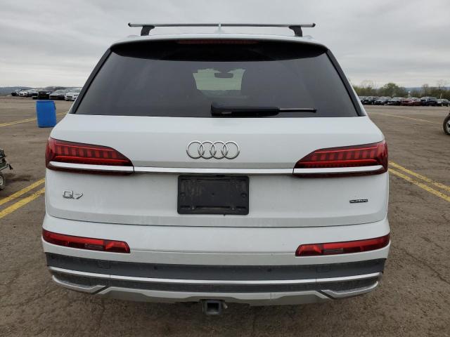 WA1AXAF72MD022343 - 2021 AUDI Q7 PREMIUM WHITE photo 6