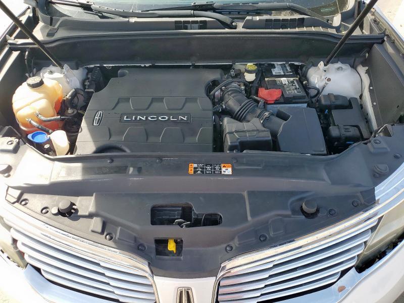 2LMTJ6LR4GBL47444 - 2016 LINCOLN MKX RESERVE 白色 照片 12