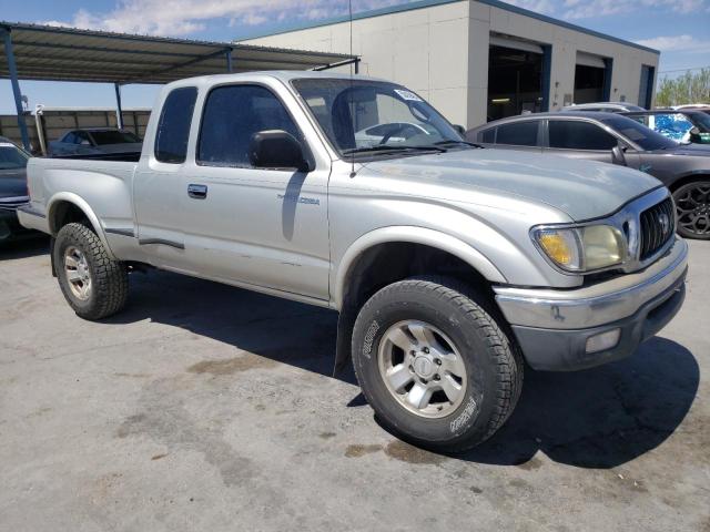 5TESM92NX2Z014680 - 2002 TOYOTA TACOMA XTRACAB PRERUNNER 银色 照片 4