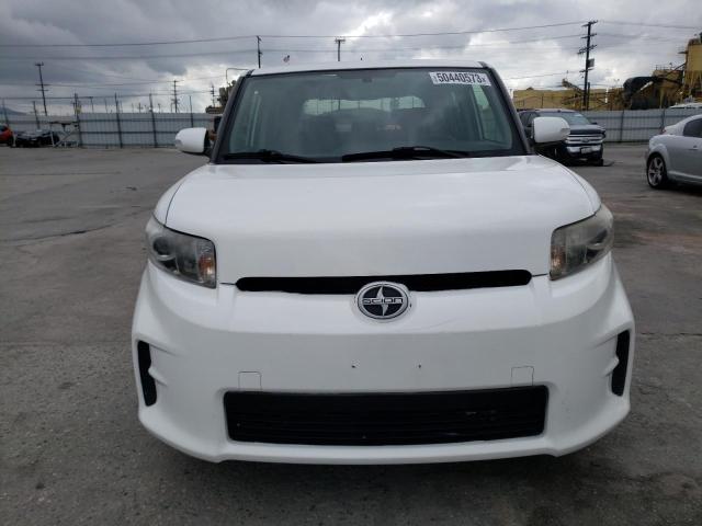 JTLZE4FE2DJ046842 - 2013 TOYOTA SCION XB 白色 照片 5