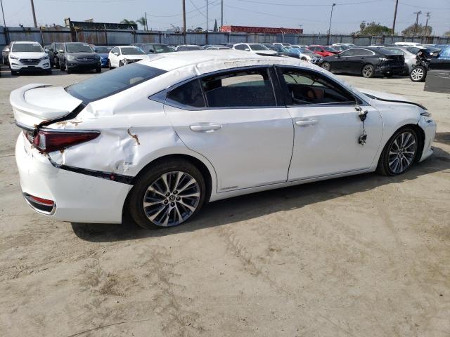 58AD21B11LU007516 - 2020 LEXUS ES 300H WHITE photo 3