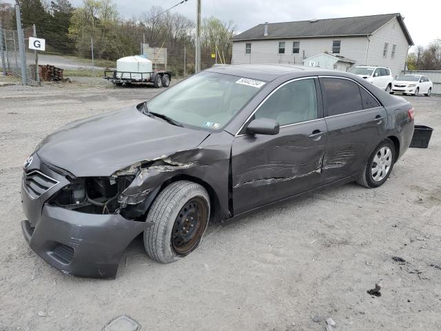 JTNBF3EK5B3006618 - 2011 TOYOTA CAMRY BASE GRAY photo 1