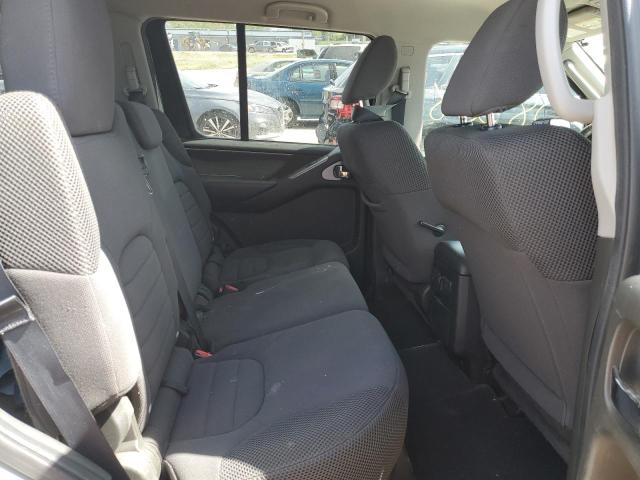5N1AR1NB1CC639786 - 2012 NISSAN PATHFINDER S SILVER photo 11