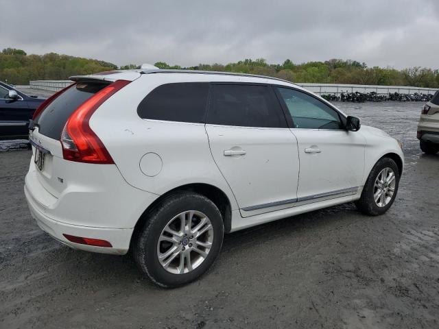 YV440MDK9F2632364 - 2015 VOLVO XC60 T5 PREMIER WHITE photo 3