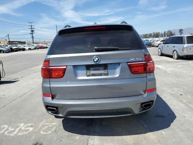 5UXZV8C57BL418229 - 2011 BMW X5 XDRIVE50I GRAY photo 6