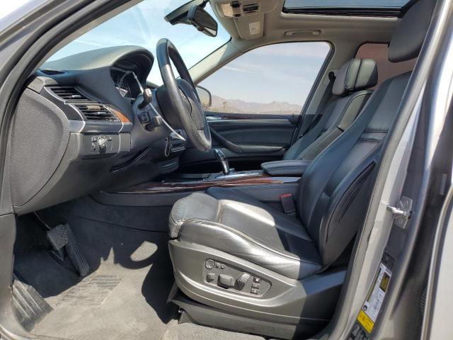 5UXZV8C57BL418229 - 2011 BMW X5 XDRIVE50I GRAY photo 7