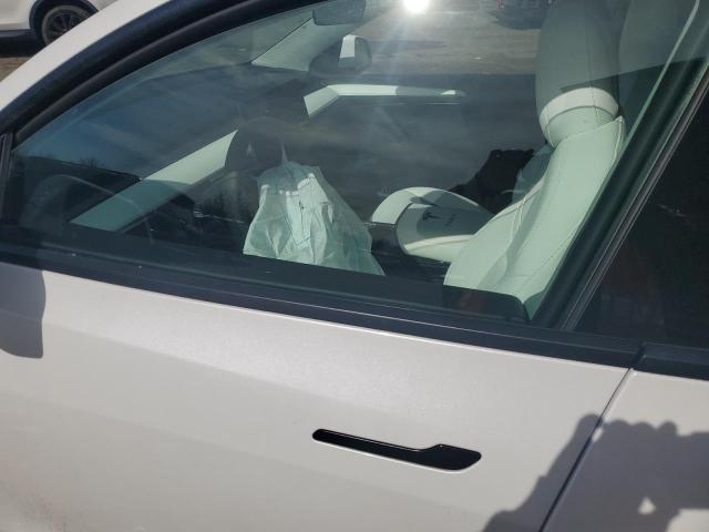 7SAYGDEF0NF540026 - 2022 TESLA MODEL Y 白色 照片 7