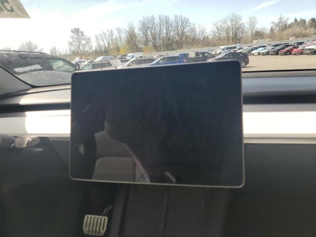 7SAYGDEF0NF540026 - 2022 TESLA MODEL Y 白色 照片 9