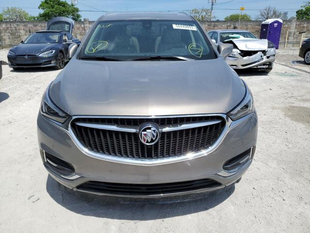 5GAERCKW4JJ150916 - 2018 BUICK ENCLAVE PREMIUM GRAY photo 5