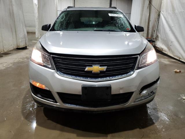 1GNKVFKD5FJ339456 - 2015 CHEVROLET TRAVERSE LS SILVER photo 5